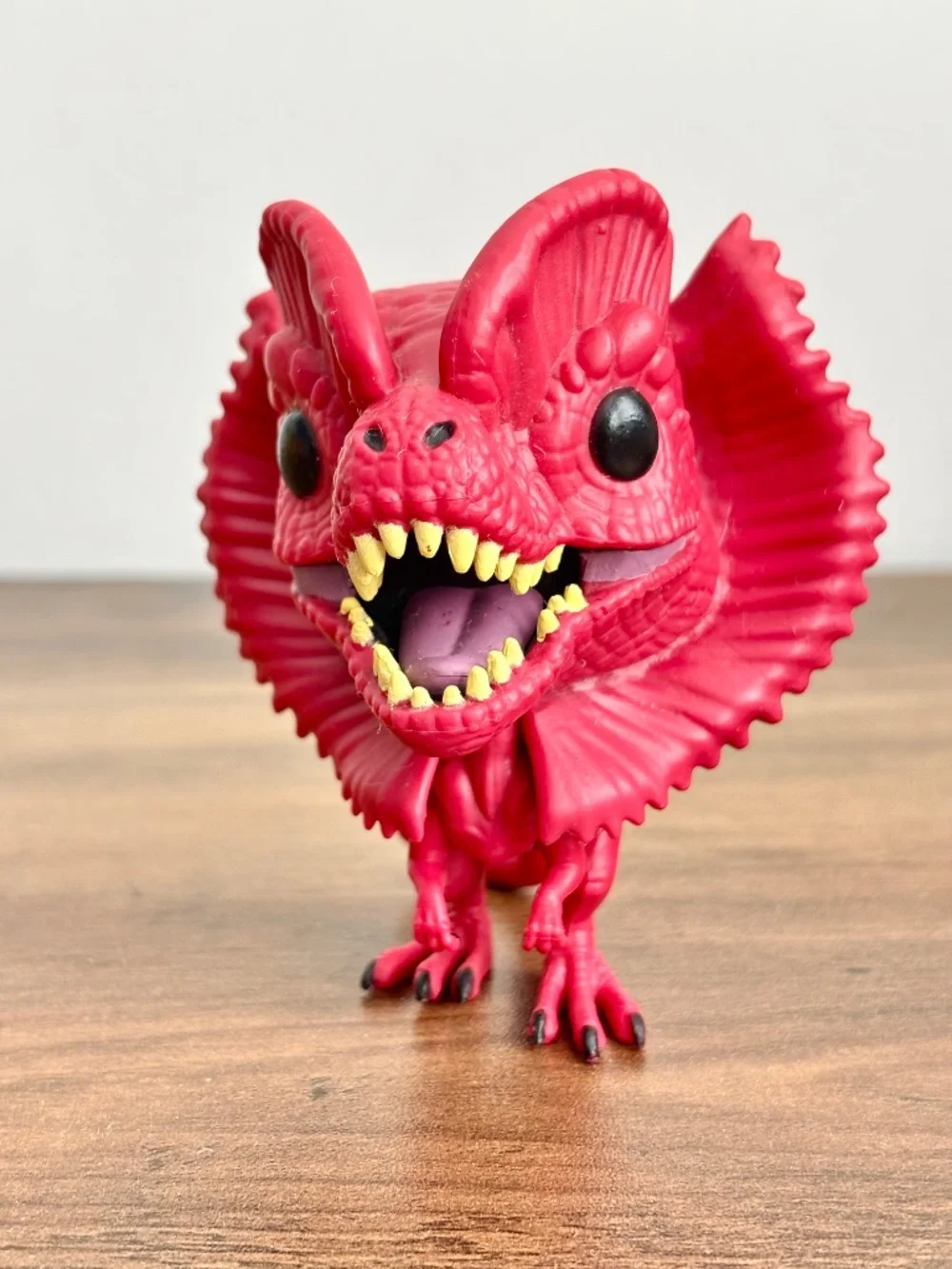 Funko Pop Vinyl Jurassic Park Red Dilophosaurus Target Exclusive #550 Toy Figure